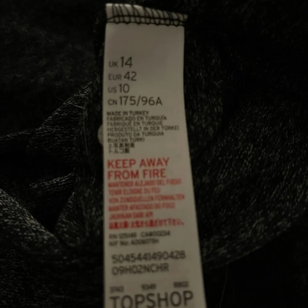 TOPSHOP – Brushed Crop Hoodie, Size US 10, NWT - Picture 12 of 12